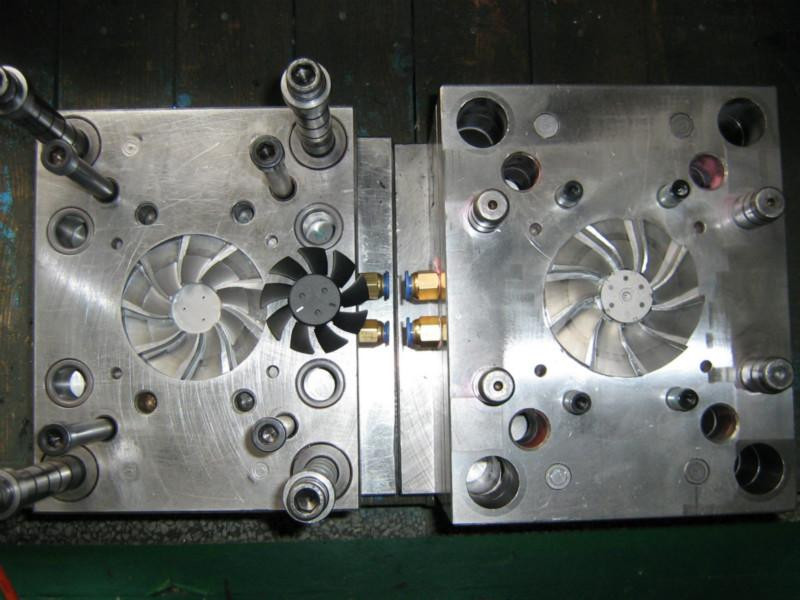 旭錦塑膠模具 旭錦塑膠模具