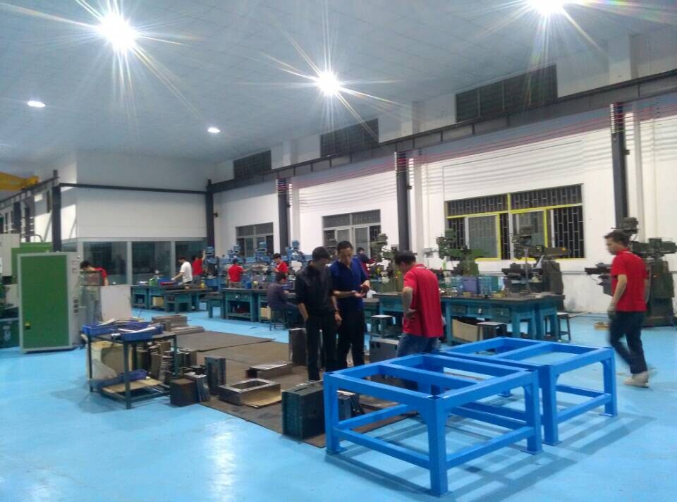 塑膠模具選材，旭錦【圖】