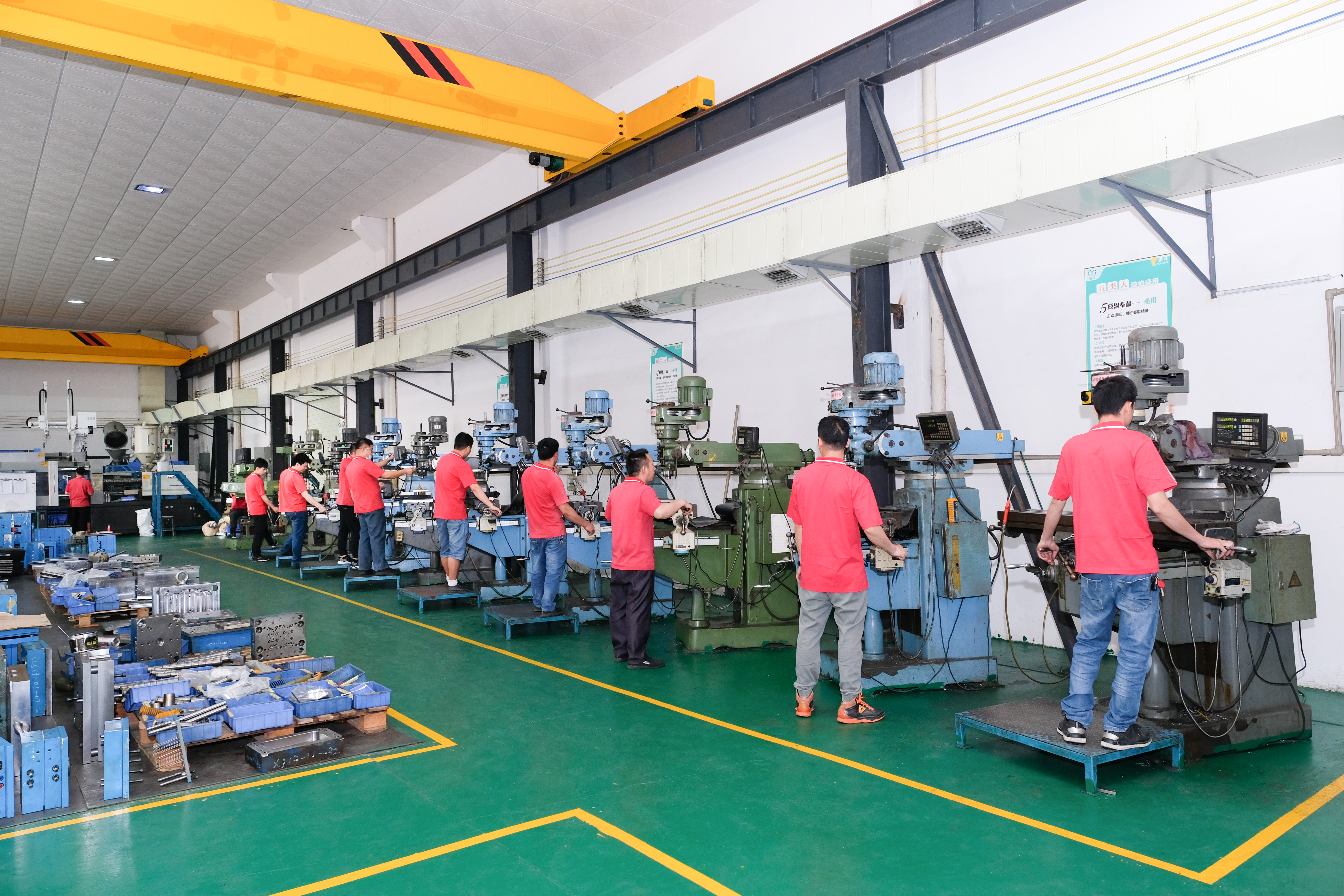 中山旭錦注塑模具廠，塑膠模具，注塑模具加工